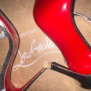 COPY - Never worn Christian louboutin Rosalie silver heels